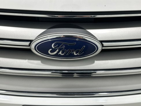 Used 2018 Ford Edge SEL w/ Equipment Group 201A image 29
