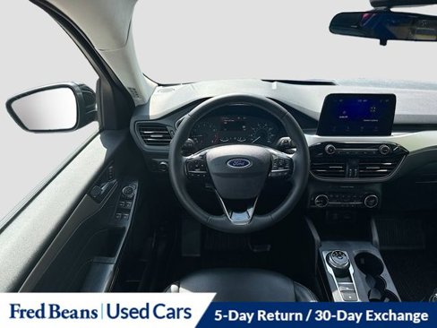 Used 2022 Ford Escape SEL image 23