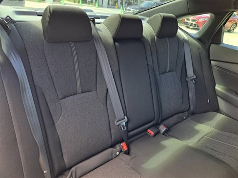 Used 2025 Honda Accord Sport image 16