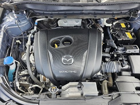 Used 2023 MAZDA CX-5 Carbon Edition image 15