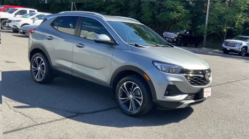 Used 2023 Buick Encore GX Select image 2