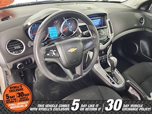 Used 2012 Chevrolet Cruze LT image 14