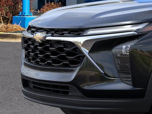 New 2025 Chevrolet Trax LS image 13