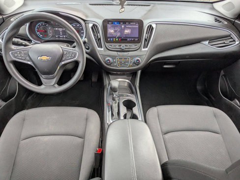 Used 2021 Chevrolet Malibu LT image 15