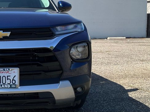 Used 2023 Chevrolet TrailBlazer LT image 63