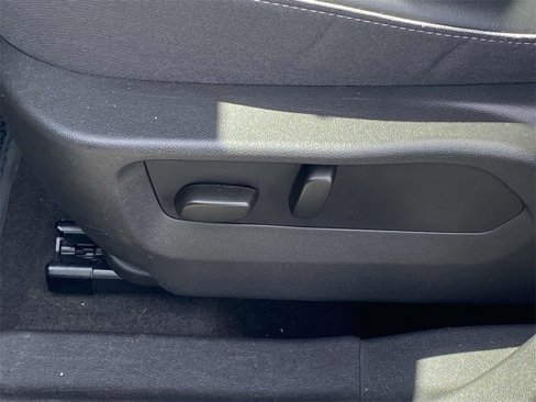 Used 2023 Buick Envision Essence image 14