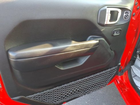 Used 2018 Jeep Wrangler Unlimited Sport S image 12