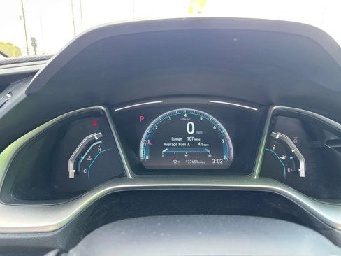 Used 2017 Honda Civic EX image 8