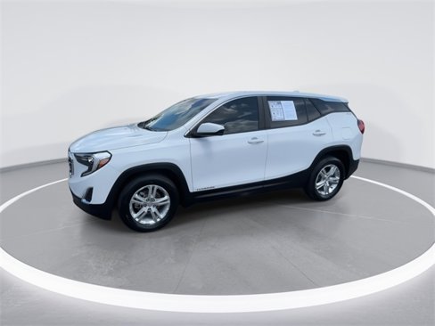Used 2021 GMC Terrain SLE image 17