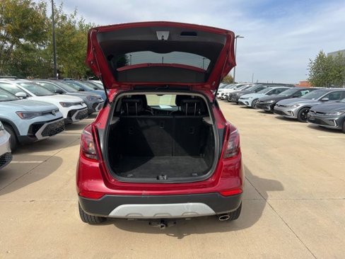 Used 2018 Buick Encore Essence image 9
