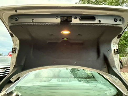 Used 2003 Mercedes-Benz E 320 Sedan image 21