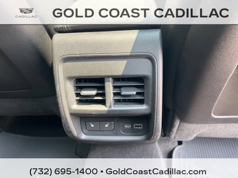 Used 2019 Cadillac XT4 Premium Luxury w/ Cold Weather Package image 9
