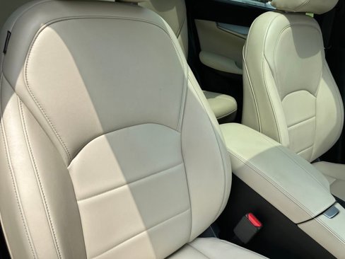 Used 2020 INFINITI QX50 Luxe image 32