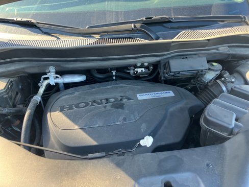 Used 2017 Honda Pilot EX image 12
