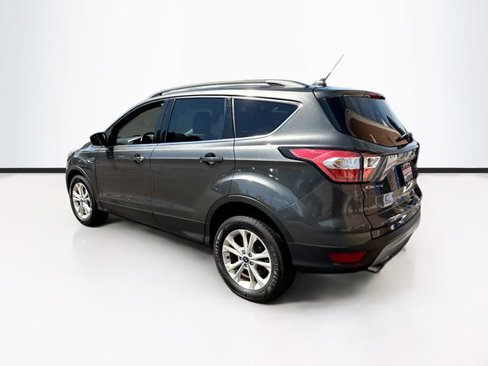 Used 2018 Ford Escape SEL image 8