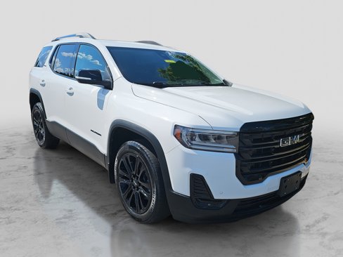 Used 2023 GMC Acadia SLE w/ Driver Convenience Package image 3