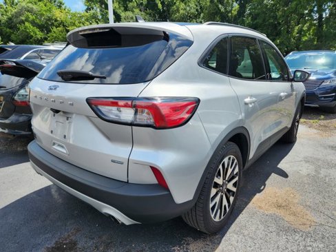 Used 2020 Ford Escape SE Sport image 4