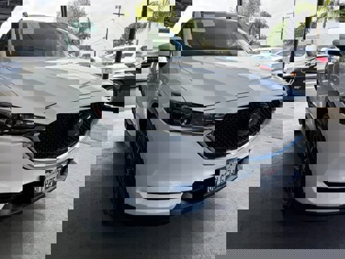 Used 2018 MAZDA CX-5 Touring image 9
