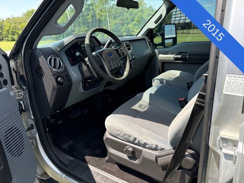Used 2015 Ford F350 XLT image 2