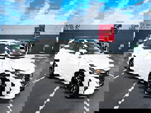 New 2025 Nissan Sentra SV image 1