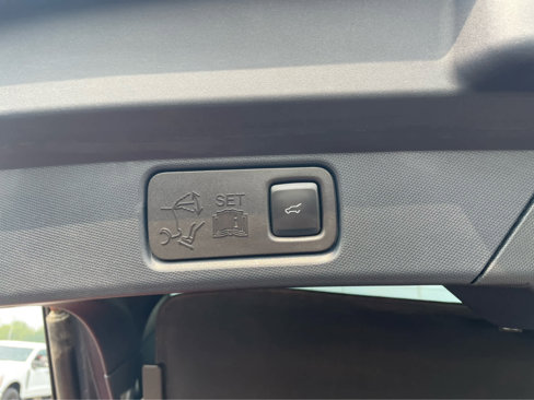 Used 2021 Ford Mustang Mach-E Select w/ Comfort/Appearance Package image 12