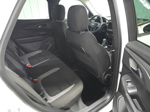 Used 2023 Chevrolet TrailBlazer LT w/ Convenience Package image 17