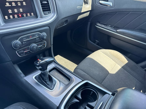 Used 2022 Dodge Charger SXT image 23