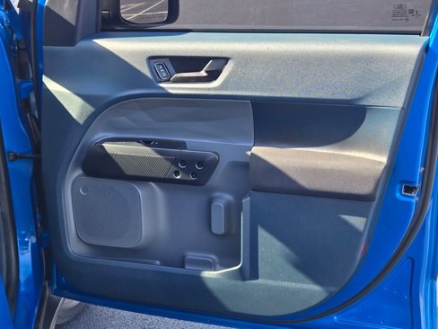 Used 2022 Ford Maverick XL image 5