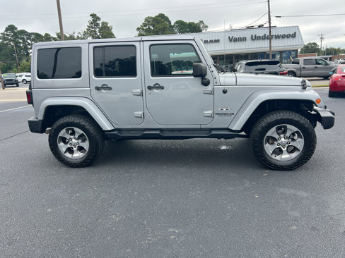 Used 2017 Jeep Wrangler Unlimited Sahara w/ Connectivity Group image 2