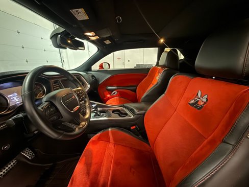 Used 2018 Dodge Challenger R/T Plus image 16