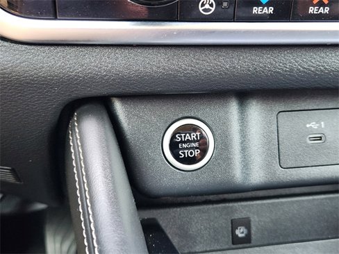 Used 2022 Nissan Rogue Platinum w/ Head-Up Display Package image 20