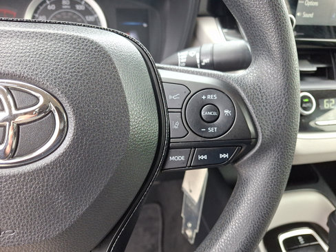 Used 2021 Toyota Corolla LE w/ Carpet Mat Package (TMS) image 21