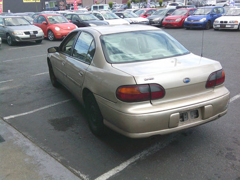 Used 2004 Chevrolet Malibu Classic image 3