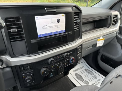 New 2026 Ford F250 XL image 21