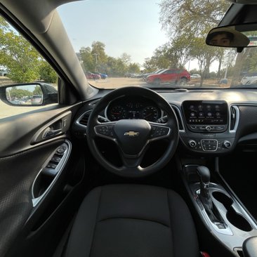 Used 2023 Chevrolet Malibu LT image 10