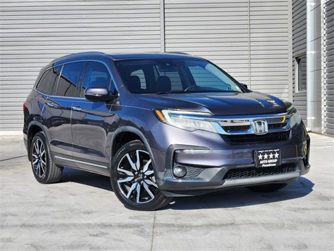 Used 2019 Honda Pilot Touring image 2