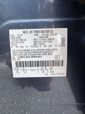 Used 2018 Ford Edge Titanium image 13