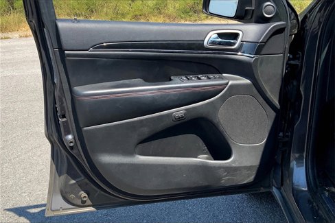 Used 2018 Jeep Grand Cherokee Trailhawk w/ Trailhawk Luxury Group image 23