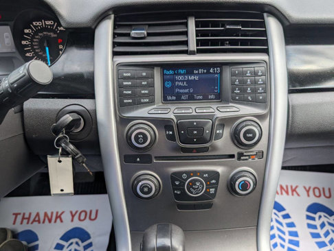 Used 2013 Ford Edge SE image 16