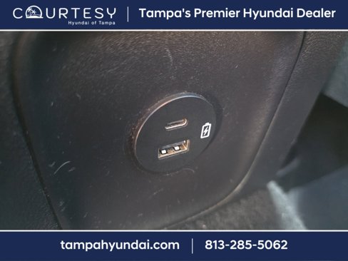 Used 2022 Ford Escape SEL image 12