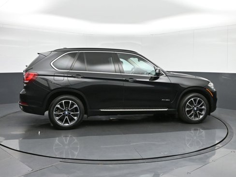 Used 2015 BMW X5 xDrive35d image 8