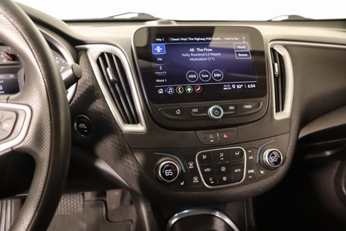 Used 2023 Chevrolet Malibu LT image 5