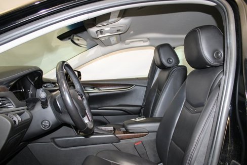 Used 2019 Cadillac XTS Luxury image 7