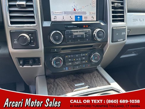 Used 2017 Ford F250 Lariat w/ Lariat Ultimate Package image 23