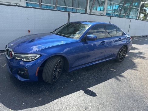 Used 2022 BMW 330i Sedan w/ M Sport Package image 6
