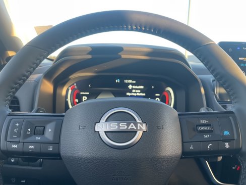 New 2025 Nissan Rogue Platinum image 15