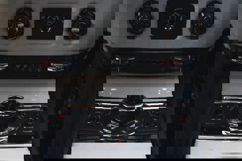 Used 2015 Rolls-Royce Wraith image 19