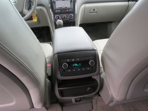 Used 2016 Buick Enclave Premium w/ Experience Buick Package image 32