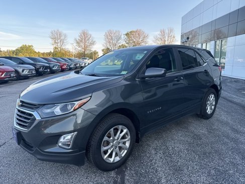Used 2021 Chevrolet Equinox LT image 3