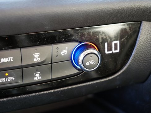 Used 2019 Buick Enclave Essence image 31